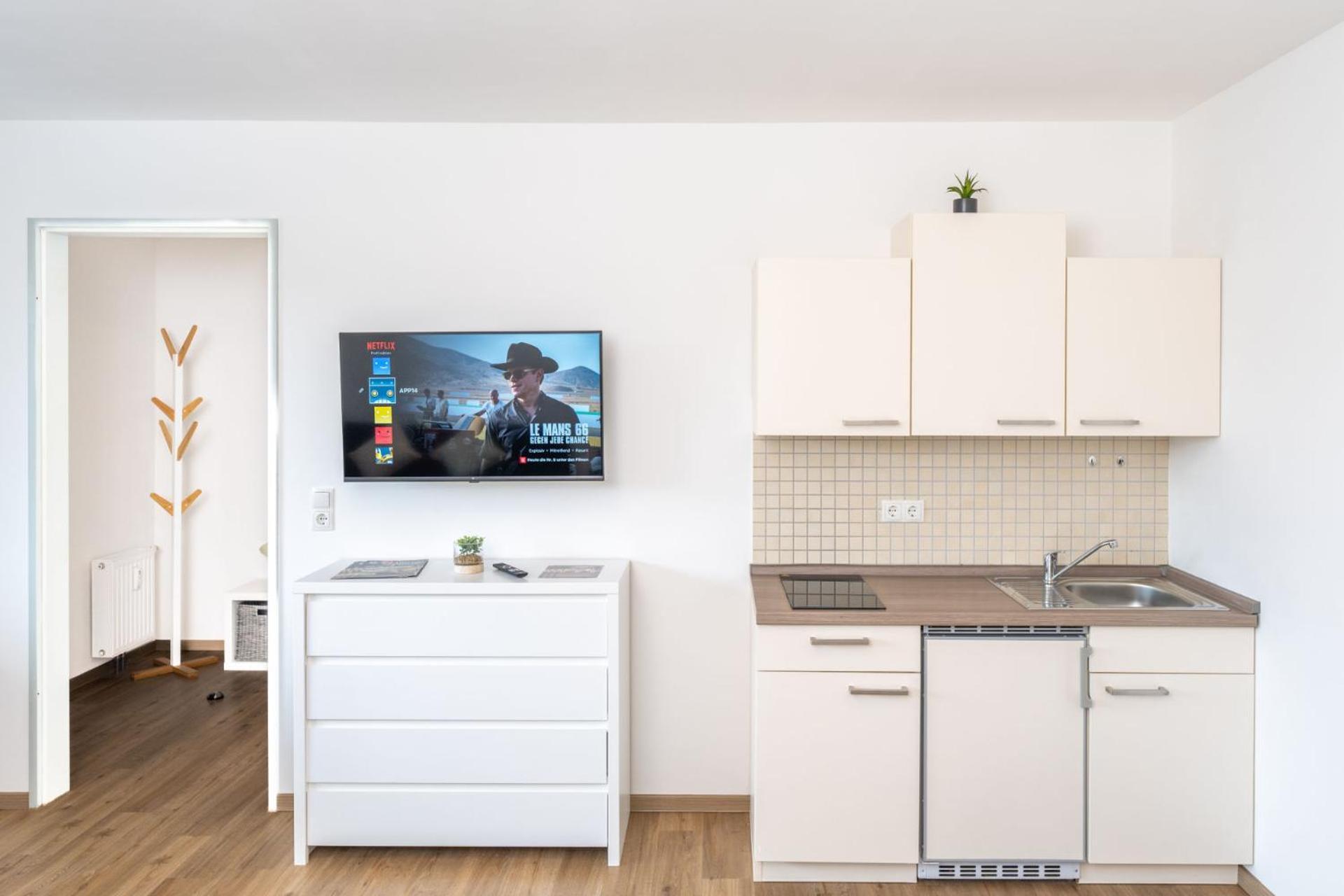 Modernes Apartment Mit Privatem Stellplatz Wenige Minuten Von Der Innenstadt & Mosel Coblença Exterior foto