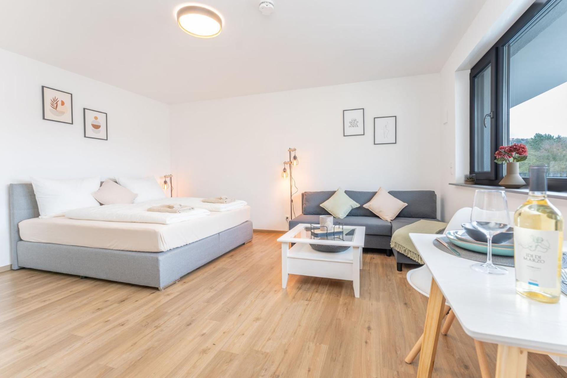 Modernes Apartment Mit Privatem Stellplatz Wenige Minuten Von Der Innenstadt & Mosel Coblença Exterior foto